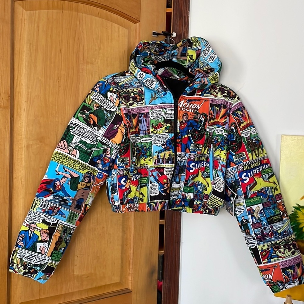 Superman Puffer DC Comics Forever 21 Size Small Limited Edition Coat
